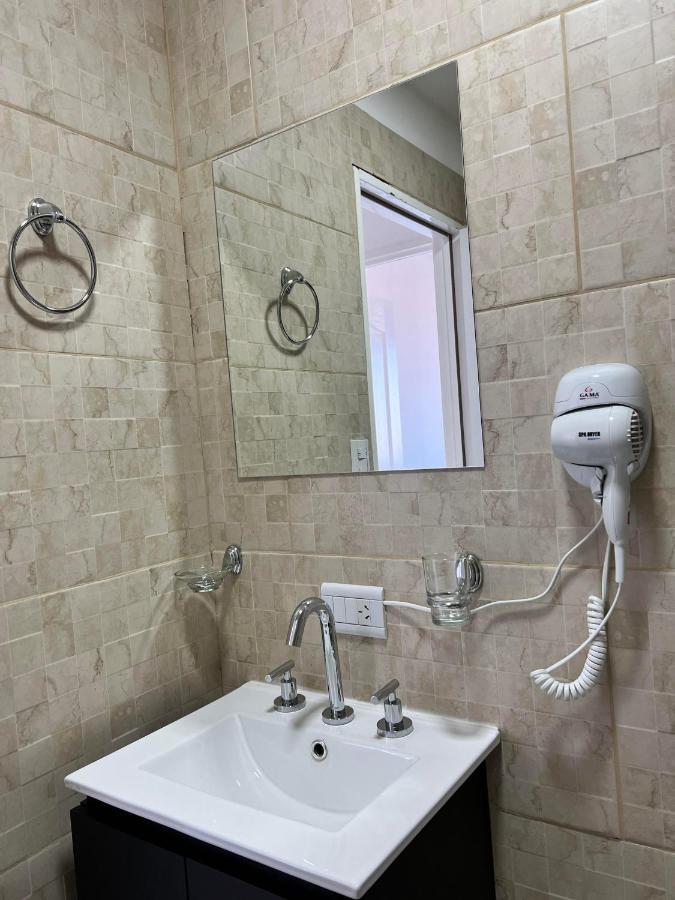Apartment 3 *
