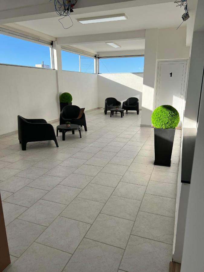 Apartment 3 *
